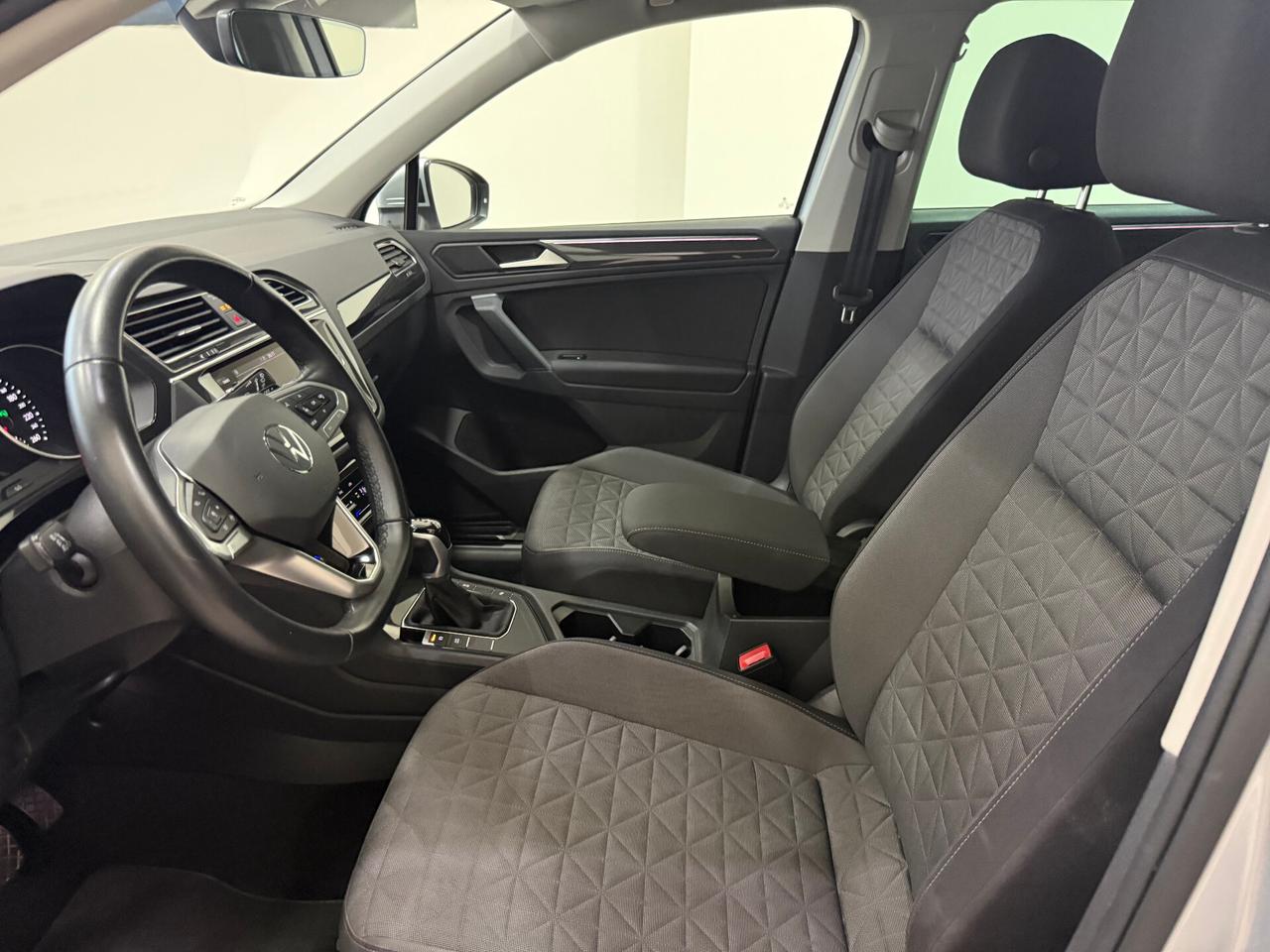 Volkswagen Tiguan 2.0 TDI 150 CV SCR DSG Elegance