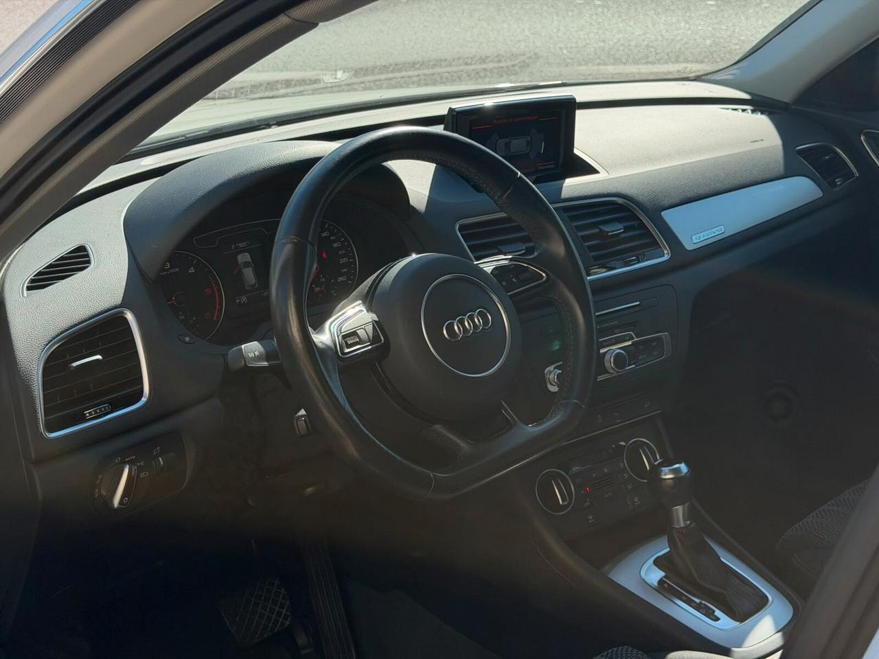 Audi Q3 S-line 4x4 2.0cc 150Cv Automatica