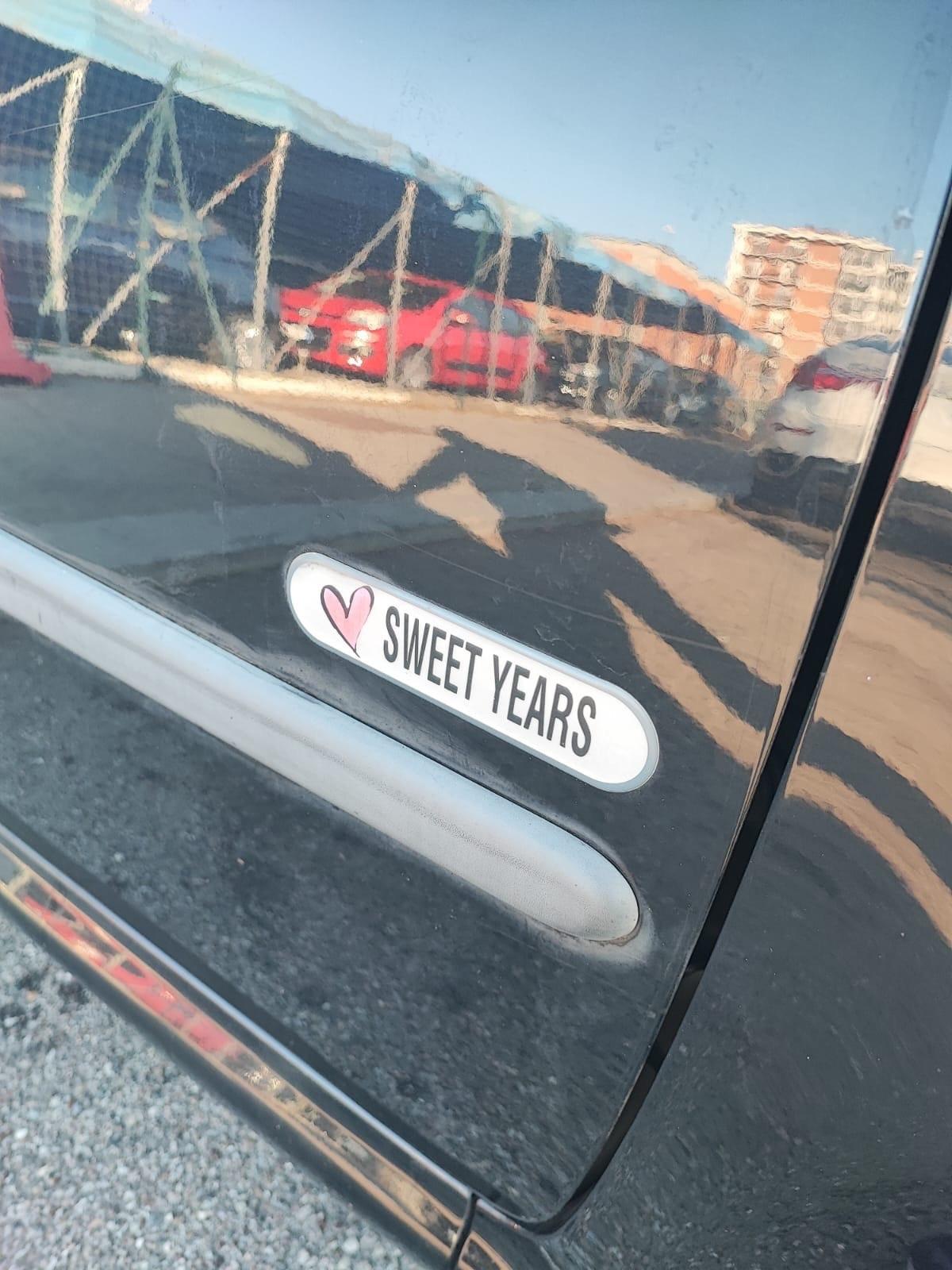 Peugeot 107 1.0 68CV 5p. Sweet Years