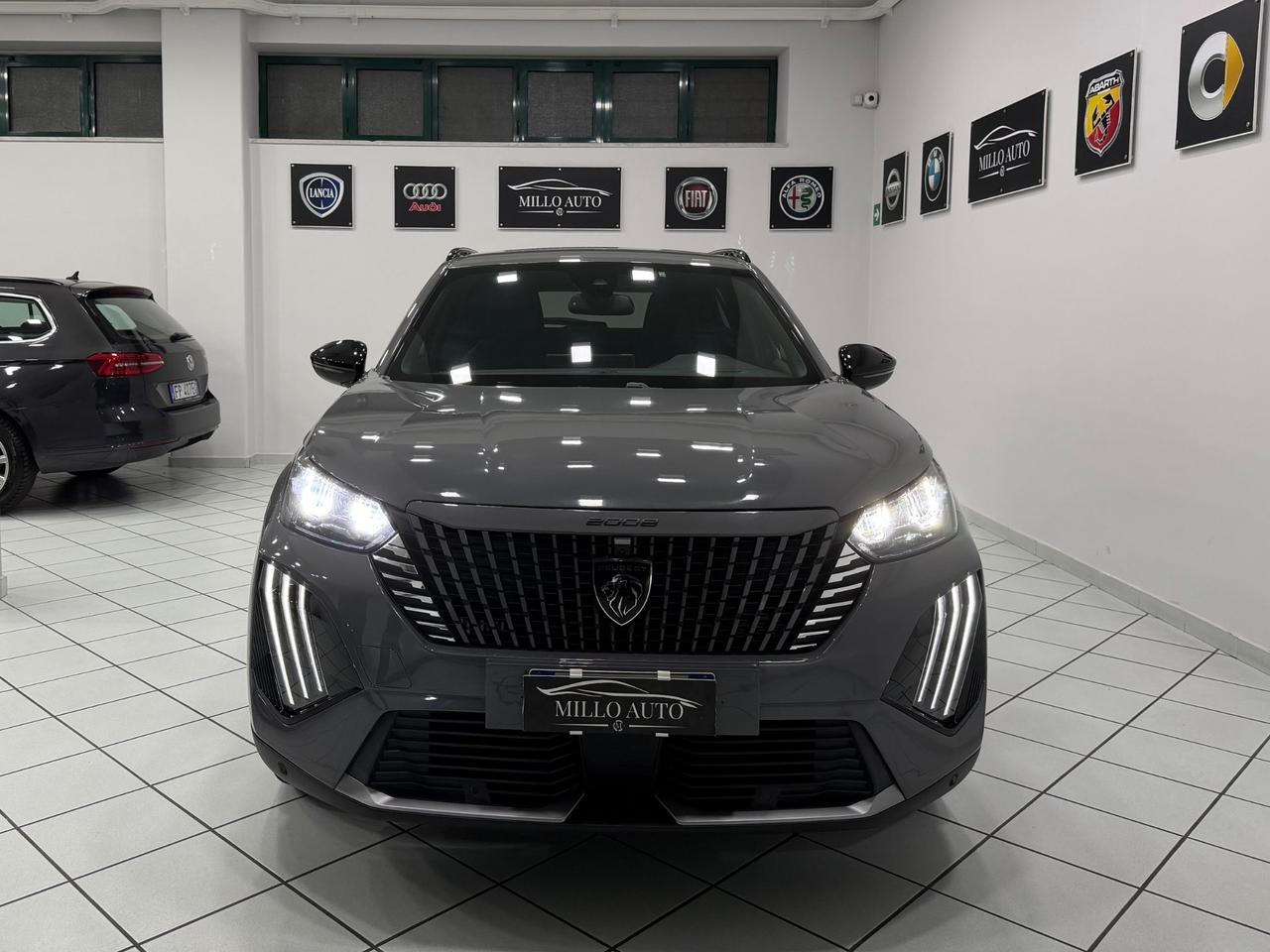 Peugeot 2008 BlueHDi 1.5cc 130cv S&S EAT8 Allure