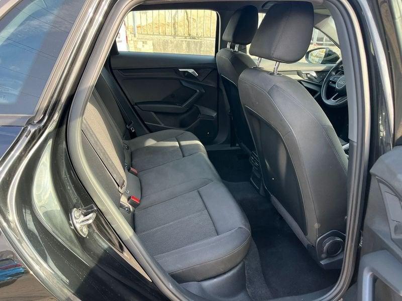 Audi A3 A3 SPB 30 TFSI Business