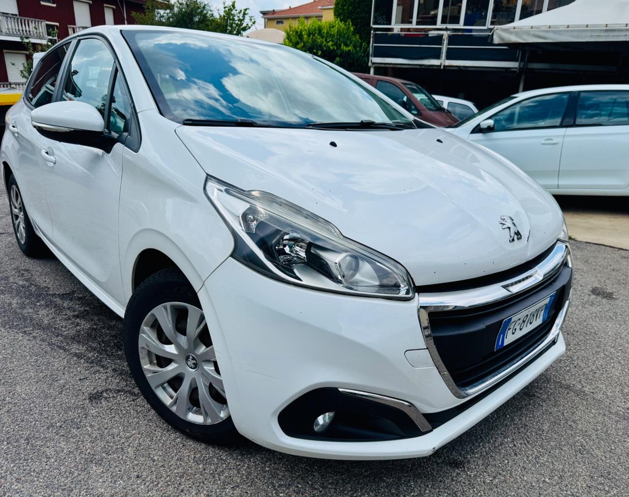 Peugeot 208 BlueHDi 75 5 porte Mix