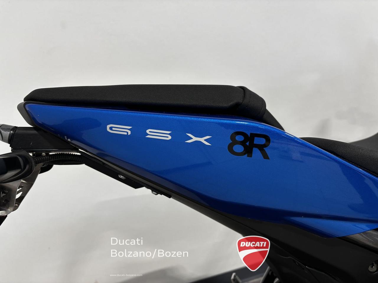 Suzuki GSX-8R - PARI AL NUOVO -