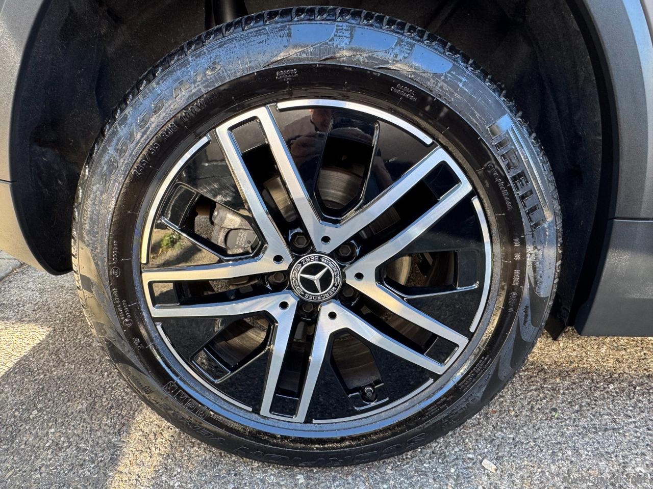 MERCEDES-BENZ GLA 200 d Automatic Sport Plus