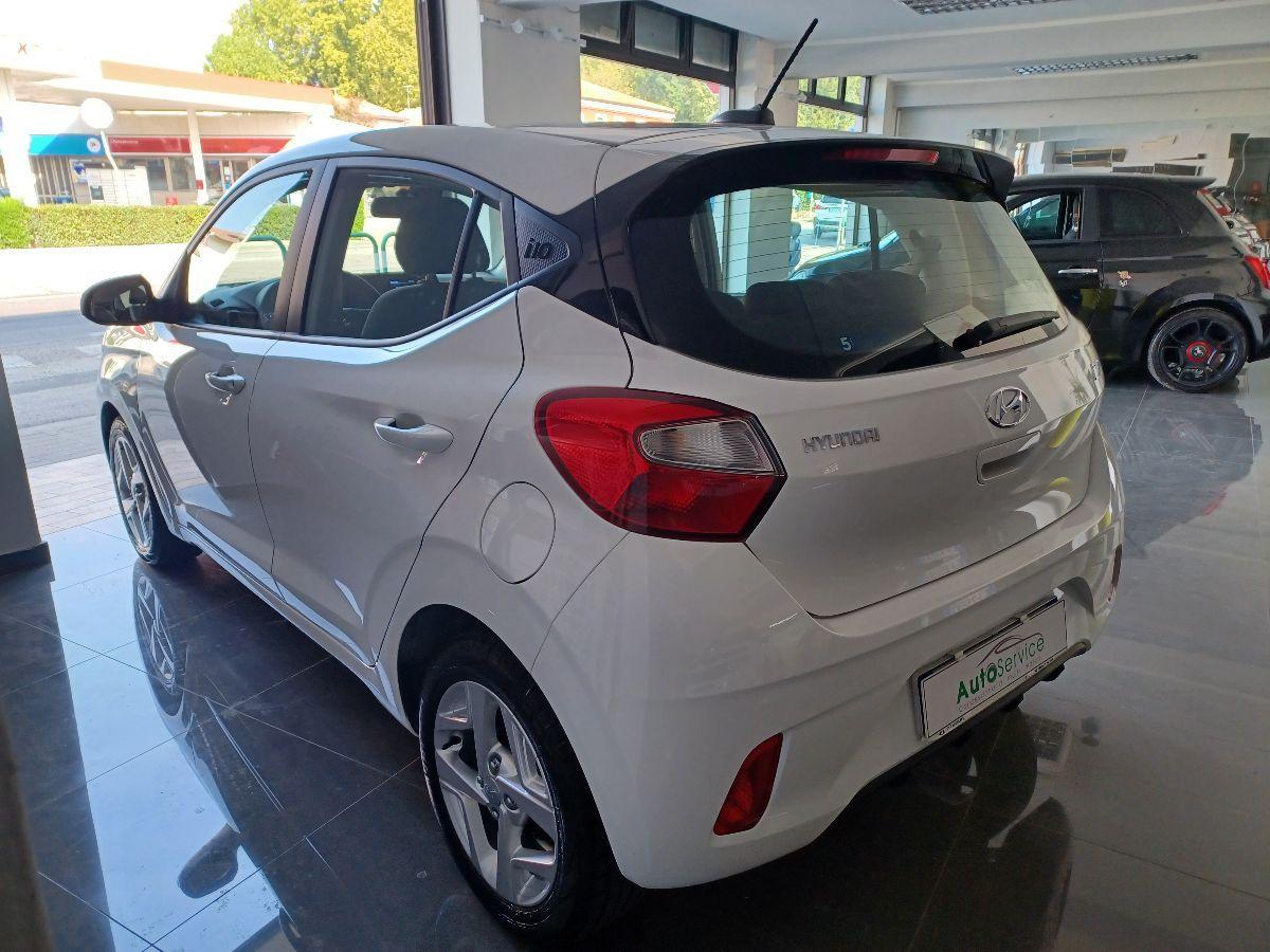 HYUNDAI - i10 - 1.0 MPI con Ecopack Advanced