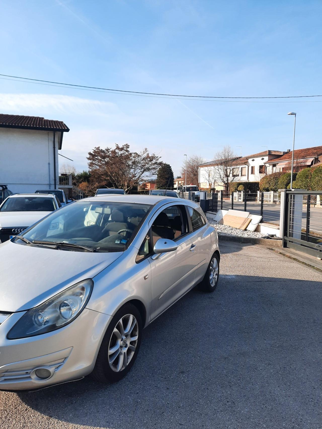 Opel Corsa 1.3 CDTI 90CV 3 porte Ok Neopatentati