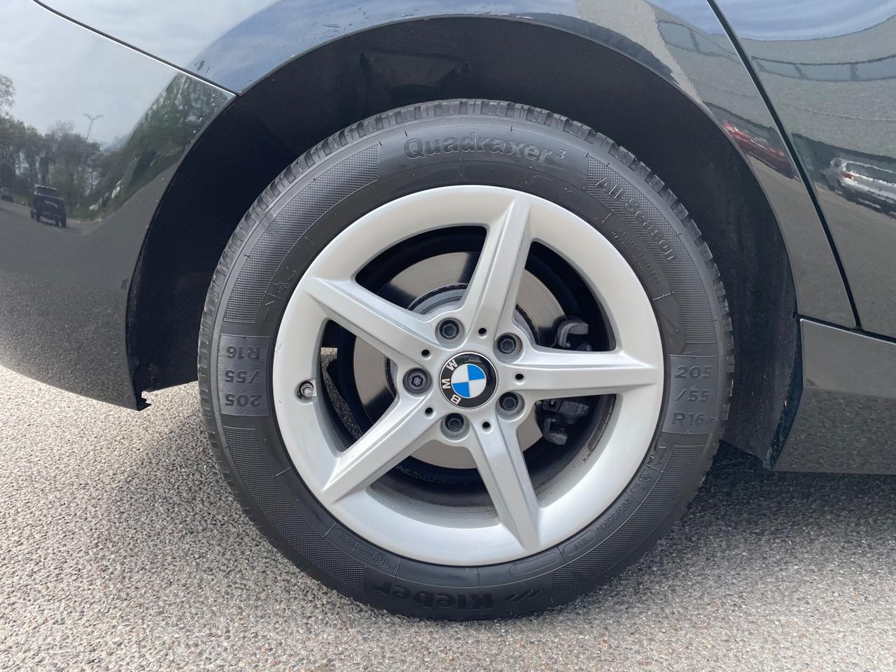 Bmw 116 116d 5p.*Neopatentati*Navi*Cerchi*