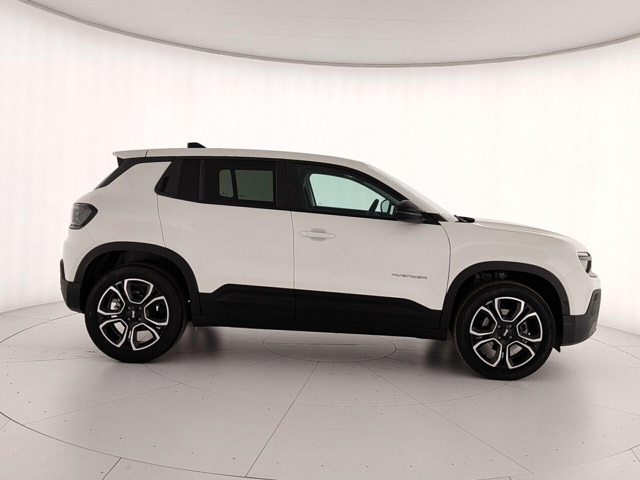 Jeep Avenger 1.2 Turbo 110 CV MHEV Summit