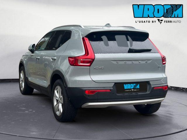 VOLVO XC40 B3 automatico Core