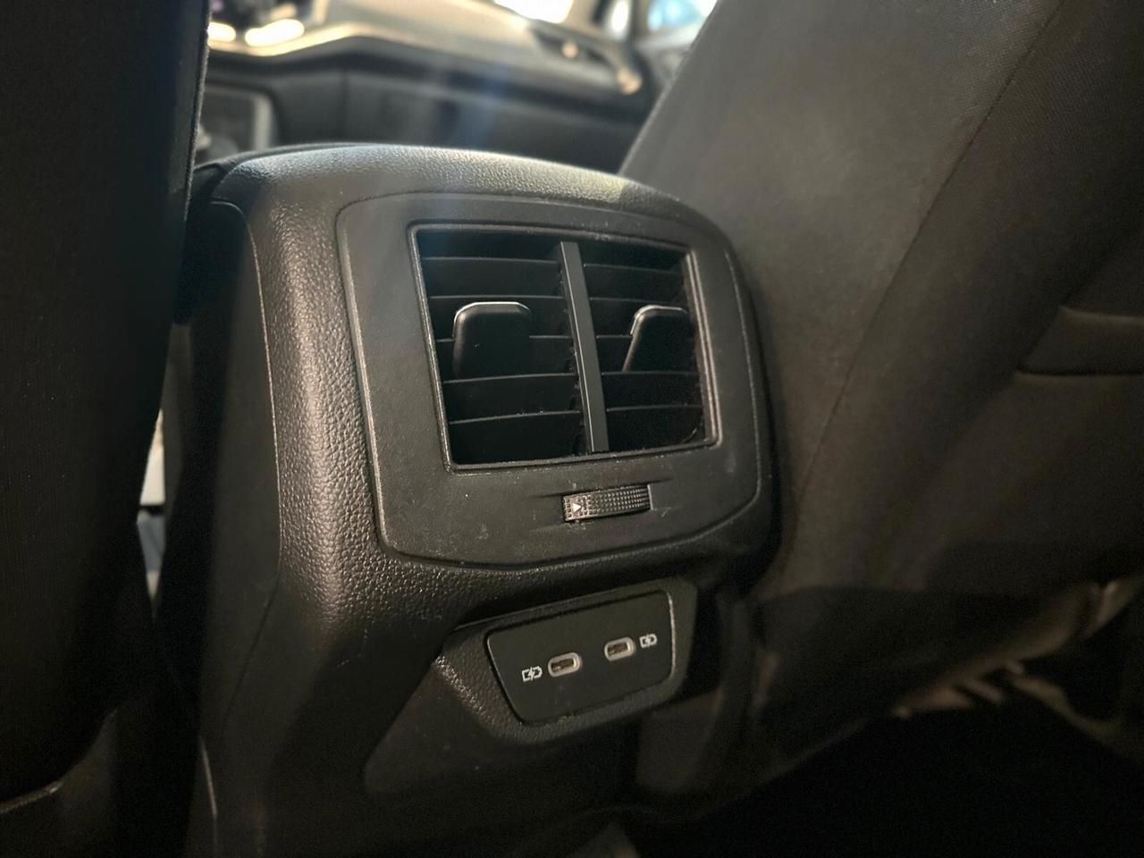 Volkswagen T-Roc VW STYLE