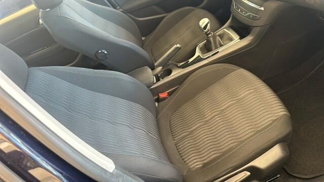 PEUGEOT 308 1,6 DIESEL FULL OPTIONAL