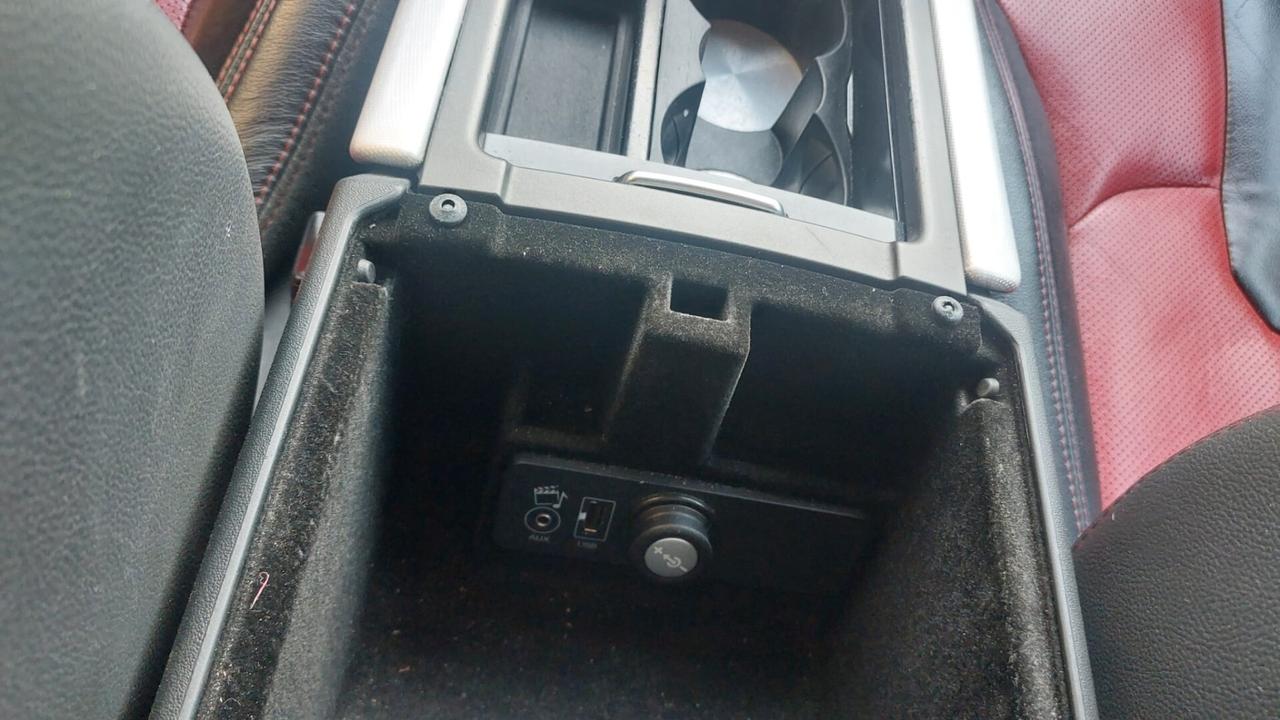 Land Rover Range Evoque PRESTIGE 2.2 DIESEL 190CV SD4