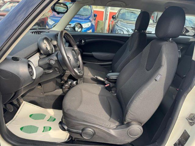 MINI One 1.6 16V One (55kW)