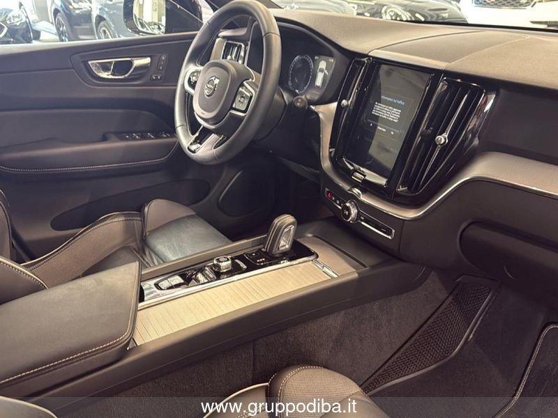 Volvo XC60 II 2018 Diesel 2.0 b4 Business Plus awd geartronic my20