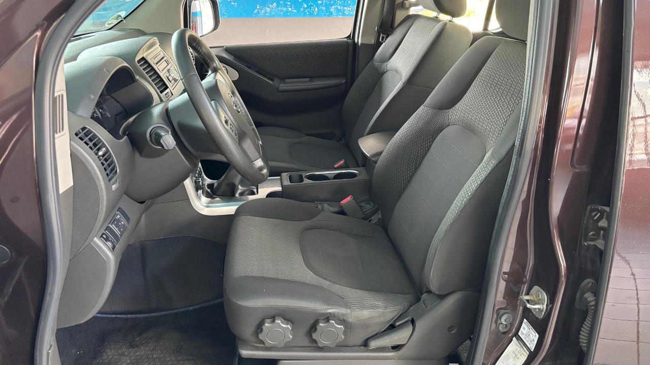 Nissan Navara 2.5 dCi 190CV 4 porte Double Cab XE