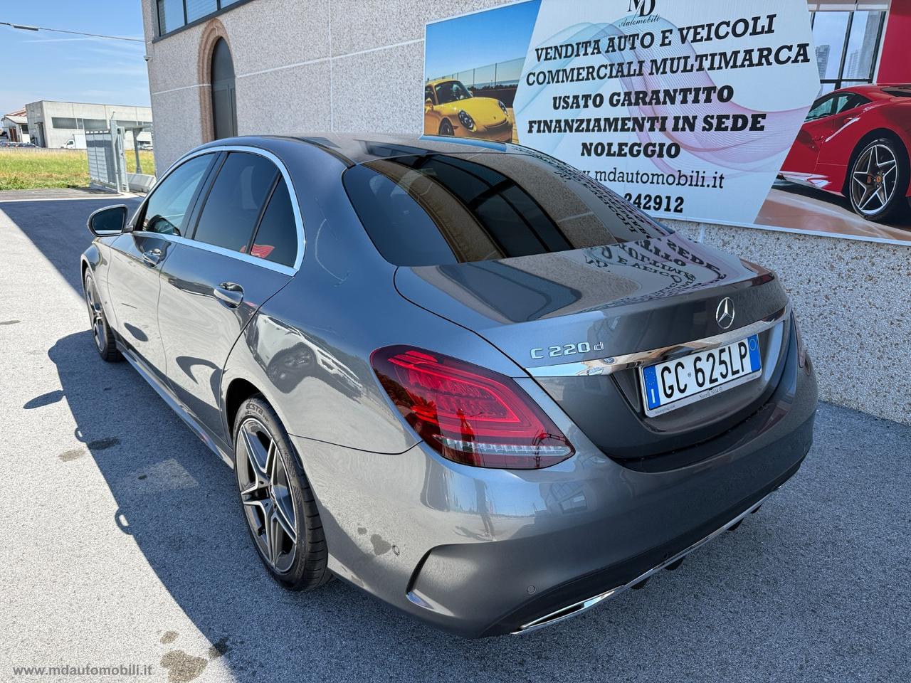 MERCEDES-BENZ C 220 d Auto Premium BERLINA AMG VIRTUAL RESTYLING