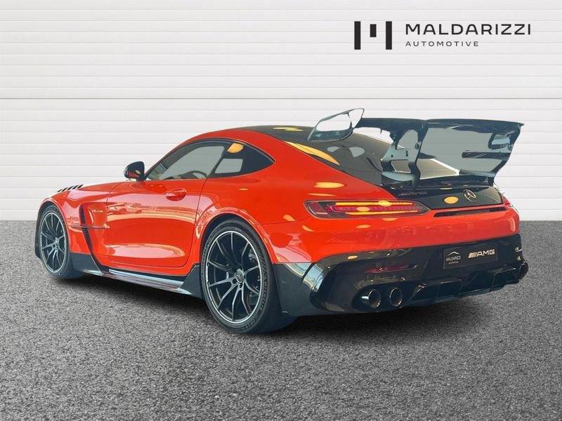 Mercedes-Benz GT AMG - C190 AMG 4.0 Black Series 730cv auto
