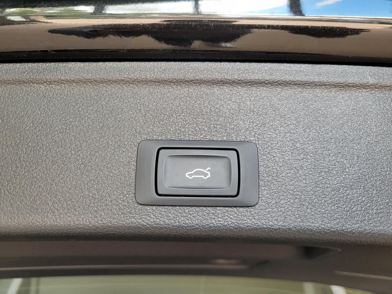 Audi A4 AVANT 40TDI MHEV STRONIC S LINE ACC TETTO APRIBILE