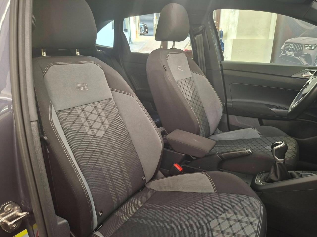 Volkswagen Taigo 1.0 TSI 110 CV R-Line