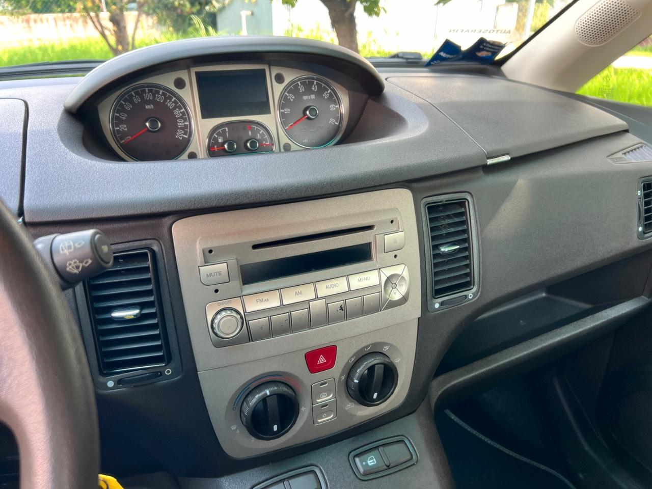 Lancia MUSA 1.4 Platino Ecochic GPL