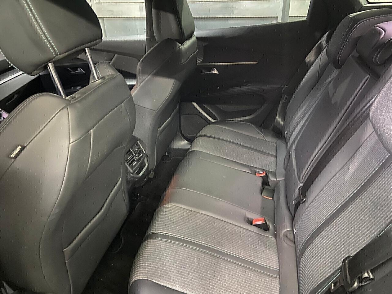 Peugeot 3008 BlueHDi 130 S&S Allure Pack