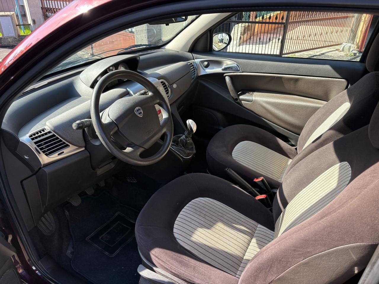 Lancia Ypsilon 1.2 BEZINA 2008 NEOPATENTATI