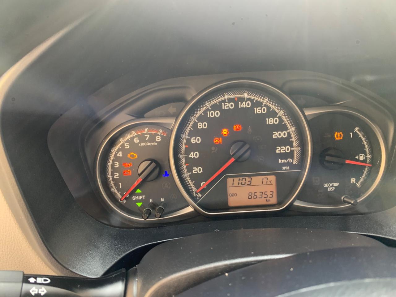 Toyota Yaris 1.0 5 porte 10/2015 km 86000