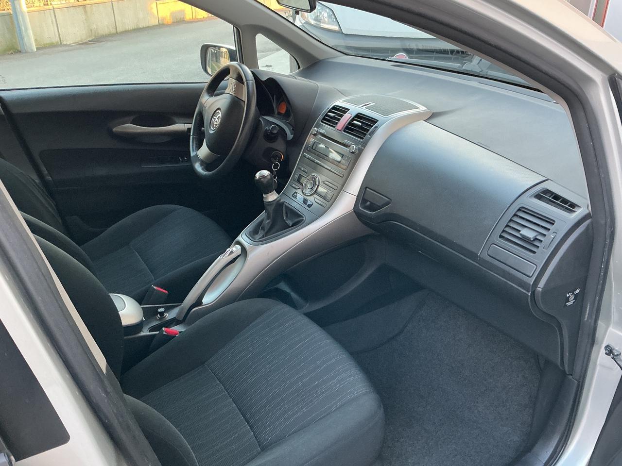 Toyota Auris 1.4 D-4D 5 porte Sol