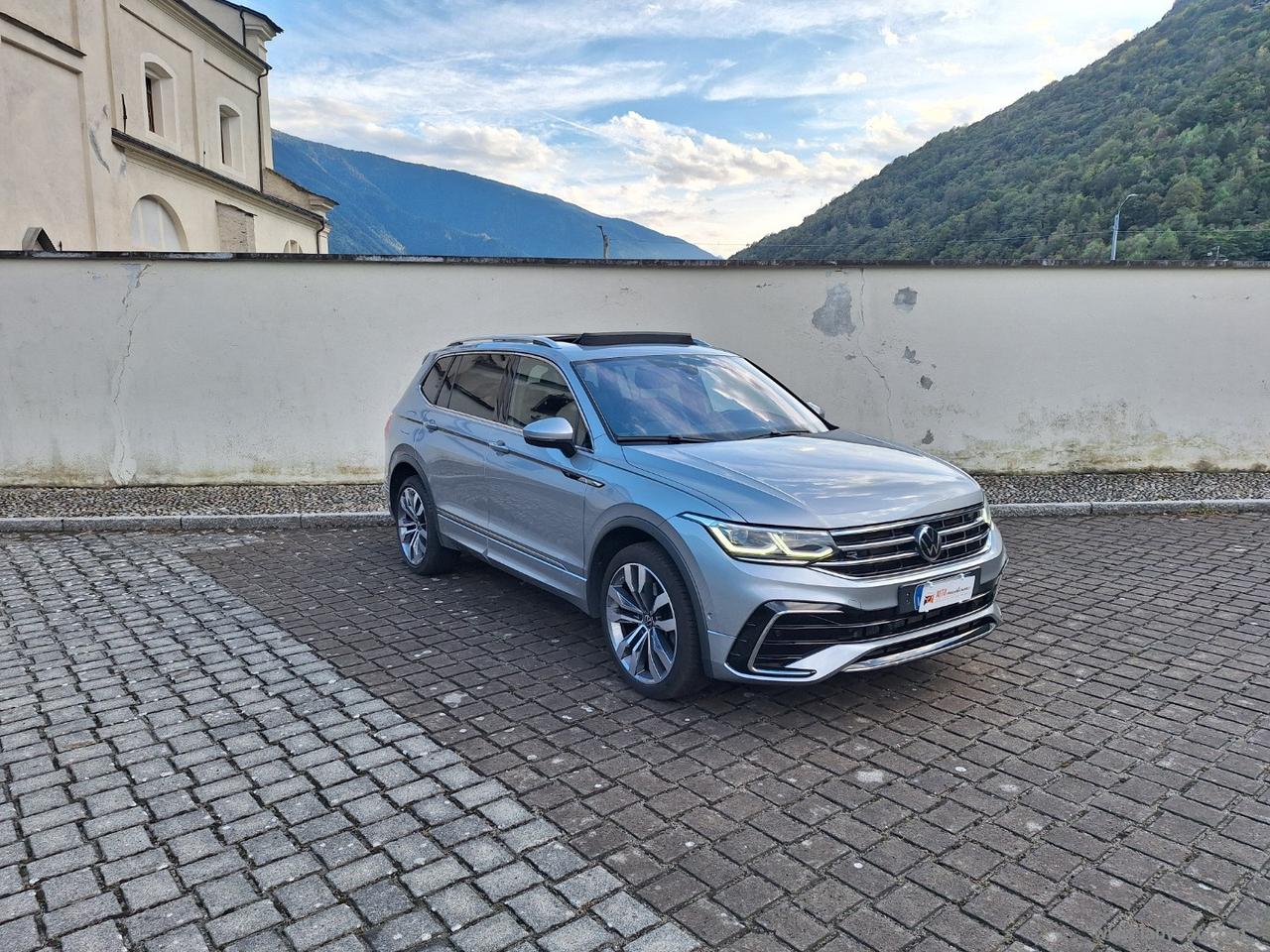 VOLKSWAGEN Tiguan Allsp. 4MOTION R-LINE TETTO PELLE