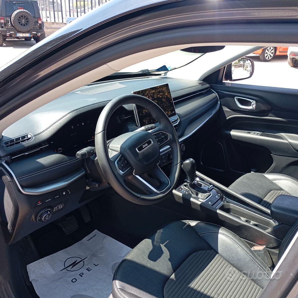 Jeep Compass 4Xe Limited Automatic