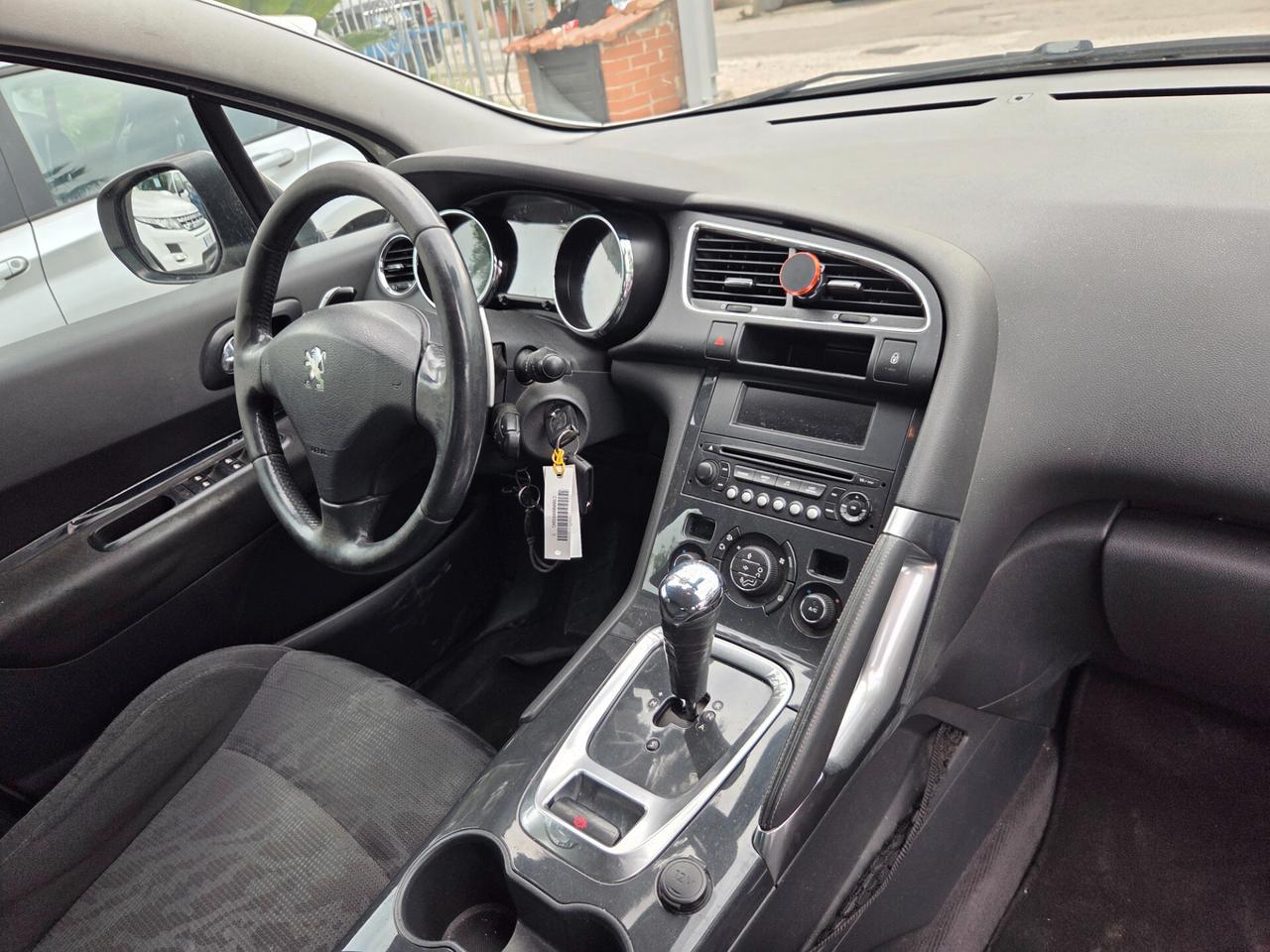 Peugeot 3008 1.6 HDi 110CV cambio robotizzato - TAGLIANDATA
