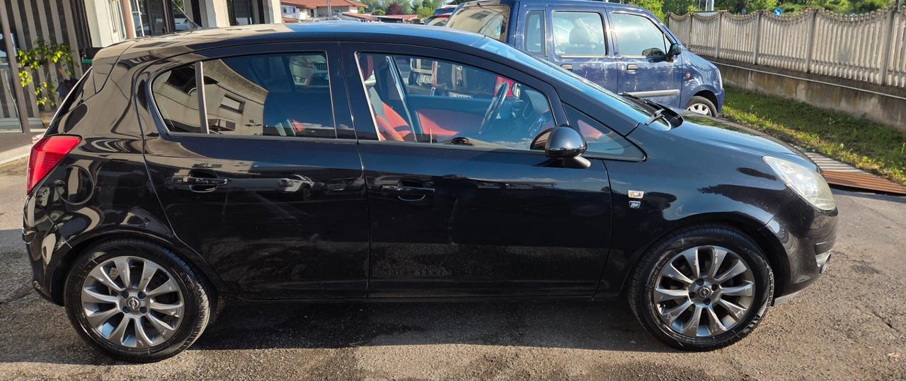 Opel Corsa 1.2 5 porte Enjoy