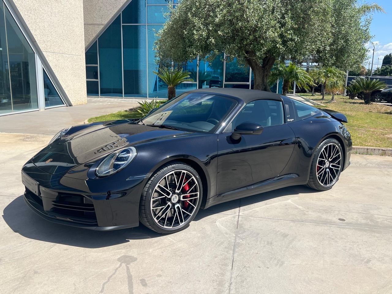 Porsche 992 911 Targa 4S - possibilità noleggio no scoring