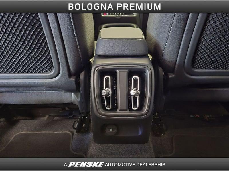 Volvo XC40 XC40 B3 automatico Core