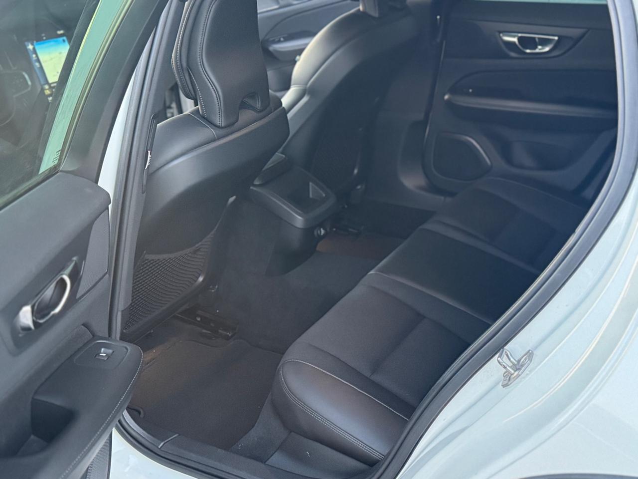 Volvo V60 Cross Country D4 AWD Geartronic Pro