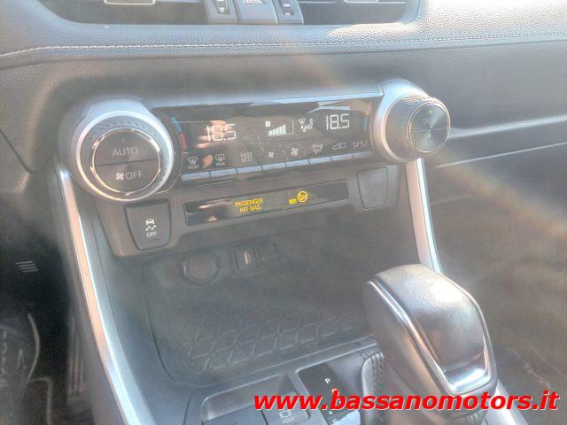 TOYOTA RAV 4 MY23 RAV4 2.5 HV (222CV) E-CVT AWD-i Business