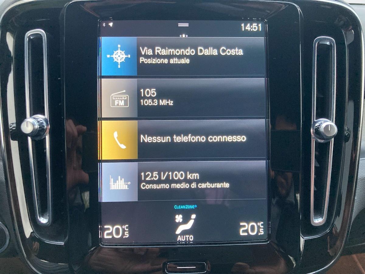 VOLVO XC40 1.5 T4 recharge phev Core auto