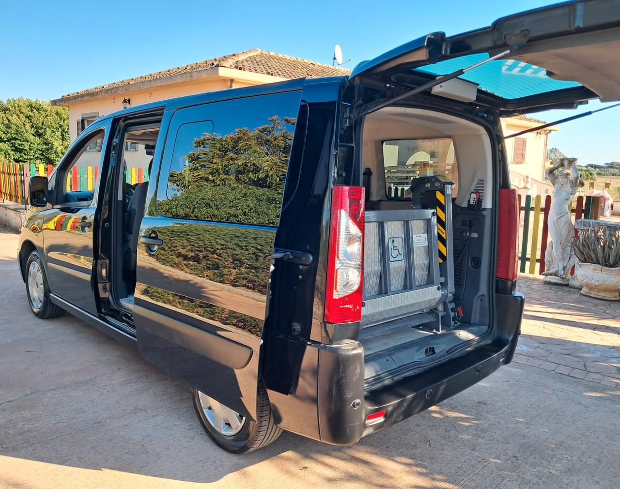 Fiat Doblo SCUDO TRASPORTO DISABILI EURO5