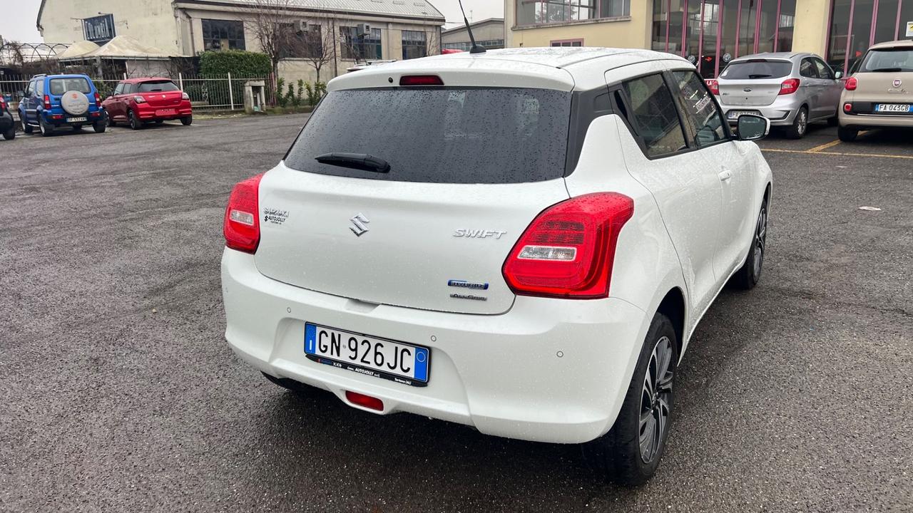 Suzuki Swift 1.2 Hybrid 4WD AllGrip Top