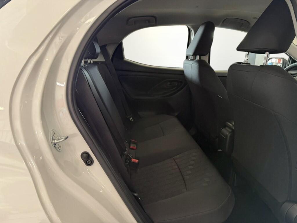 Toyota Yaris 1.5 VVT-iE Hybrid Active E-CVT