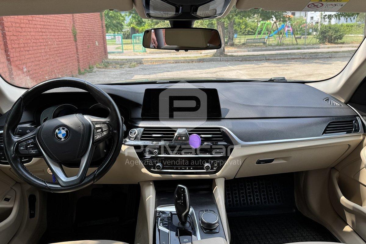 BMW 520d xDrive Touring Luxury