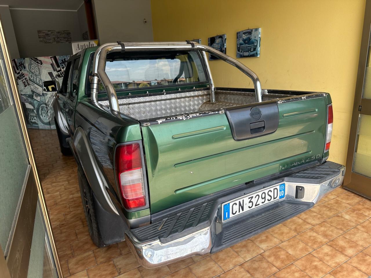 Nissan Navara Navarra double cab