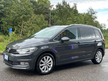 Volkswagen Touran 2.0 TDI 150 CV SCR DSG Executive BlueMotion Tech.