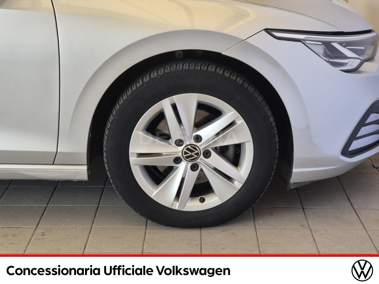 Volkswagen Golf 2.0 tdi life 150cv dsg