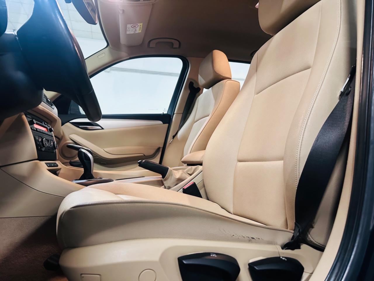 Bmw X1 sDrive18d X Line