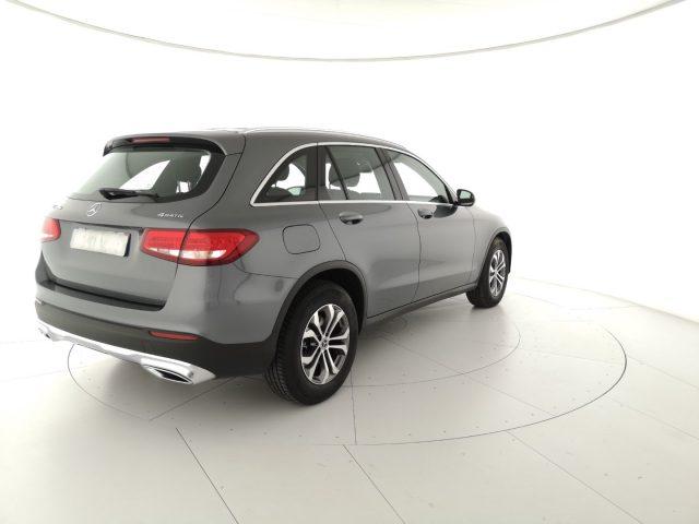 MERCEDES-BENZ GLC 220 d 4Matic Business