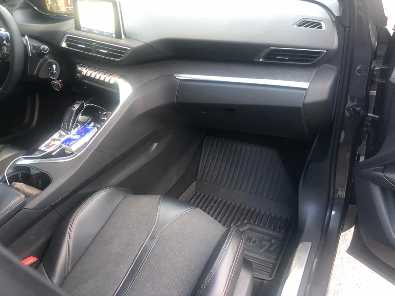 Peugeot 3008 BlueHDi 120cv GT Line Auto Full led Virtual
