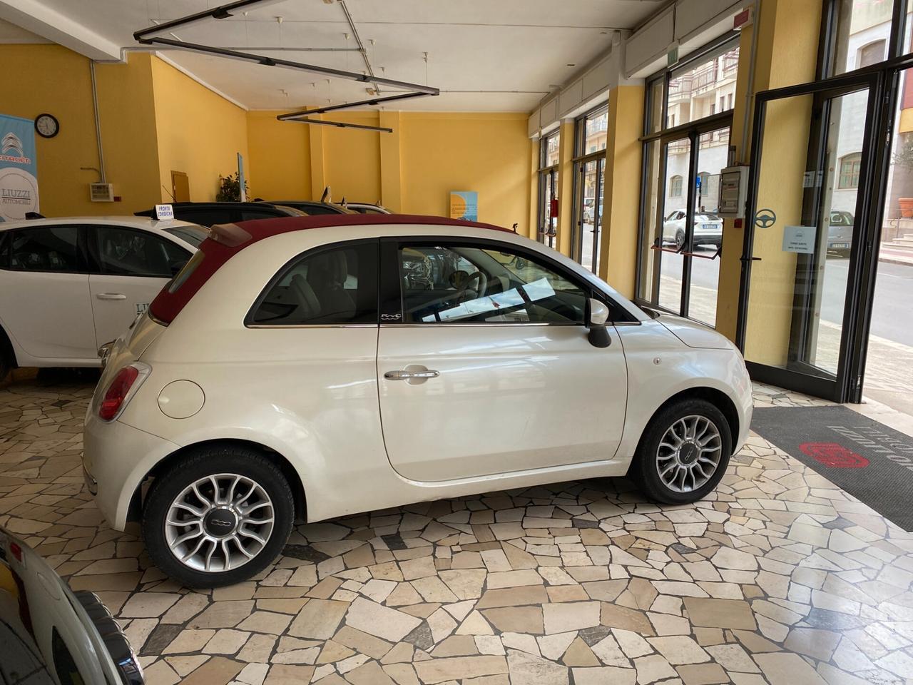 Fiat 500 C 1.4 16V Lounge Automatica