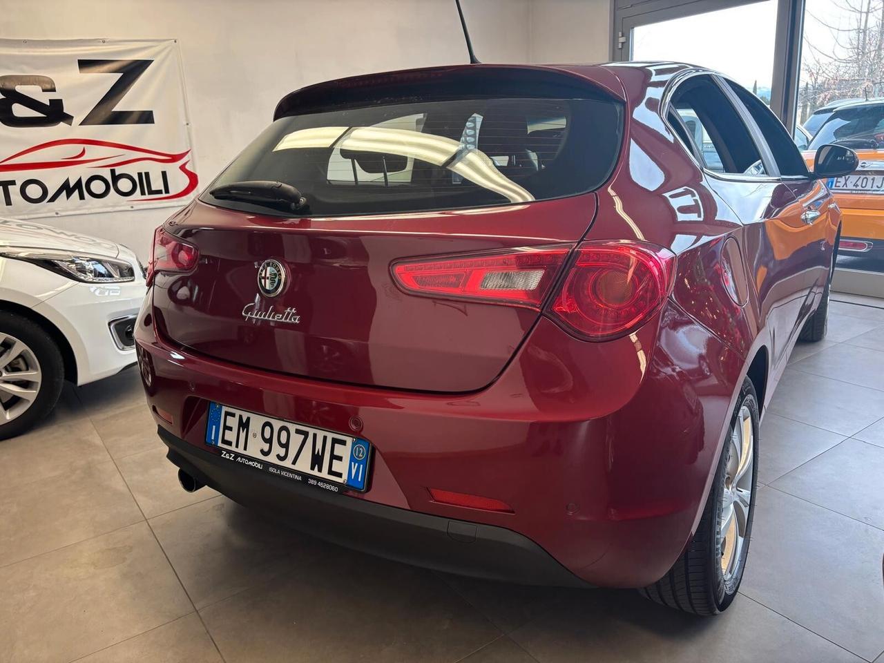 Alfa Romeo Giulietta 2012 - 1.4 Turbo 170 CV