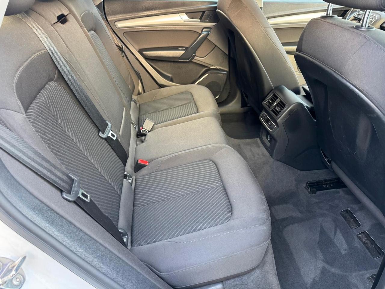 Audi Q5 40 TDI 204 CV quattro S tronic Business